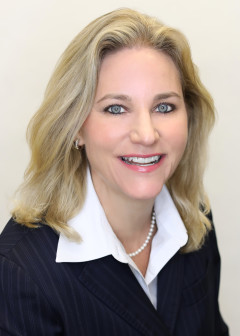 Elizabeth A Marquardt