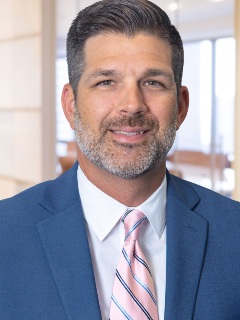 Christopher L DeCort