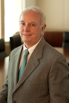 Charles W Throckmorton IV